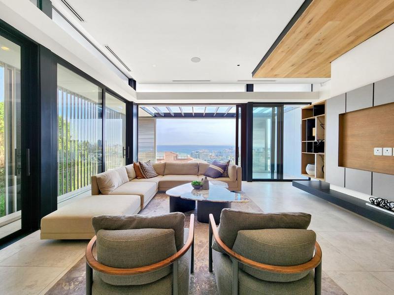 3 Bedroom Property for Sale in Bantry Bay Western Cape